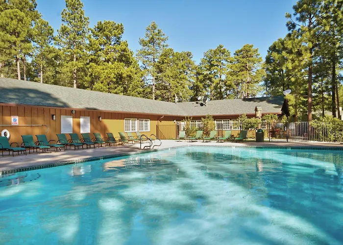 Pinetop Resort Studio Apartment