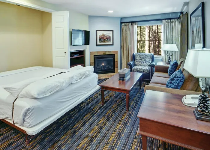 Pinetop Resort Studio Apartment *
